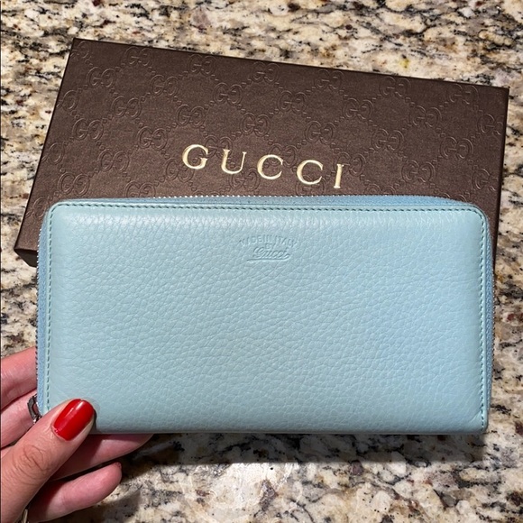 Gucci Leather Zip Wallet Mint Green